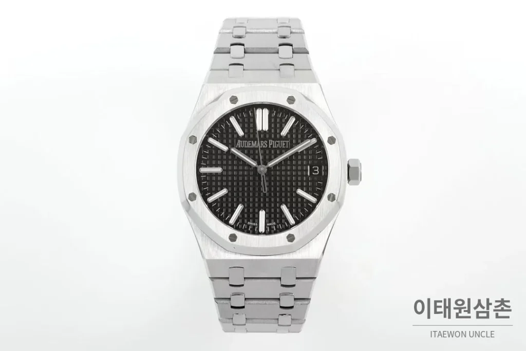 오데마피게 로열오크 50주년 실버베젤 블랙다이얼 오토매틱 41mm
