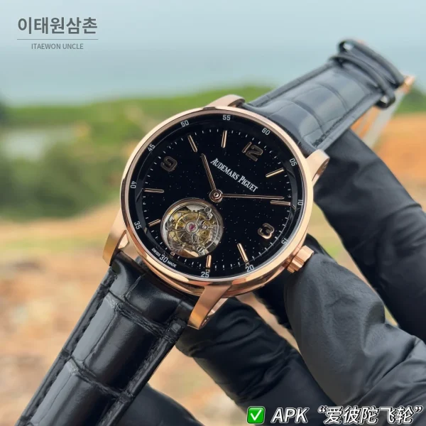 오데마피게 코드11.59 투르비용 오토매틱 42mm 블랙 다이얼