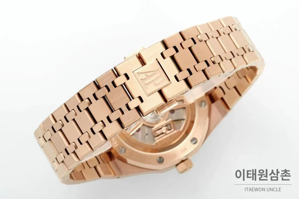 오데마피게 로열오크 50주년 로즈골드베젤 네이비다이얼 오토매틱 41mm