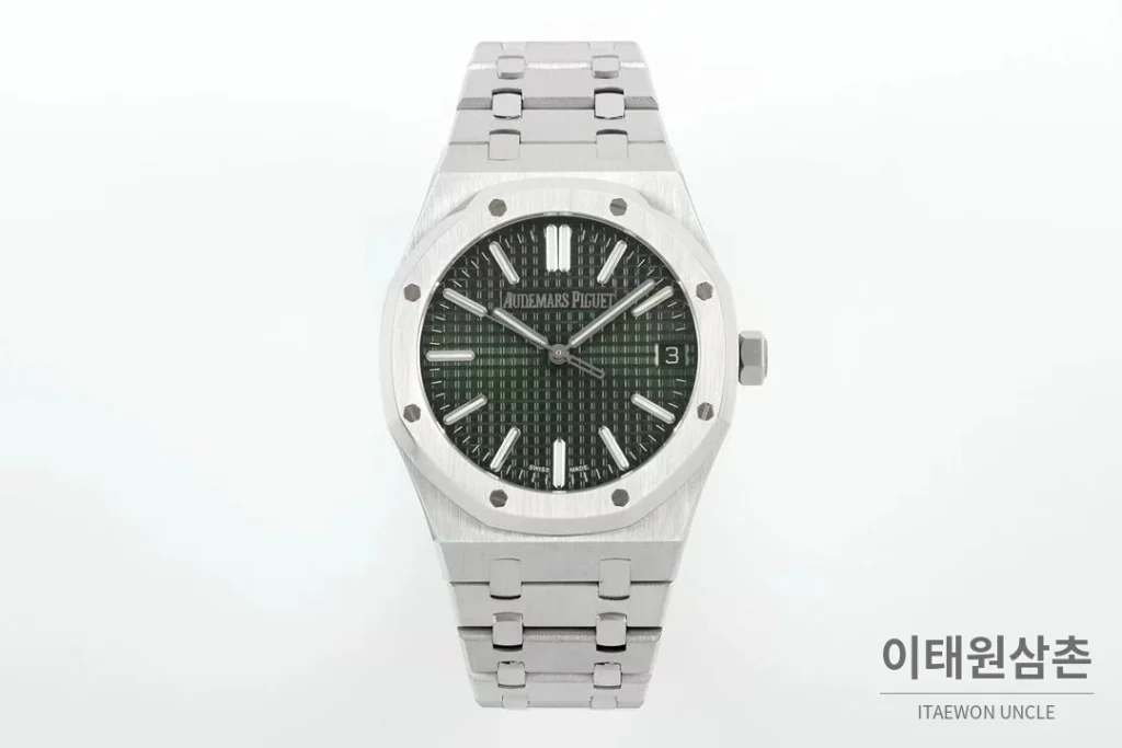오데마피게 로열오크 50주년 실버베젤 다크그린다이얼 오토매틱 41mm