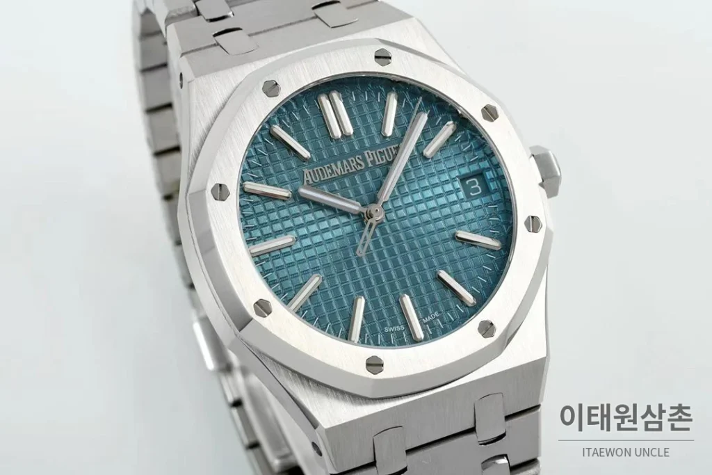 오데마피게 로열오크 50주년 실버베젤 코발트다이얼 오토매틱 41mm 15510ST