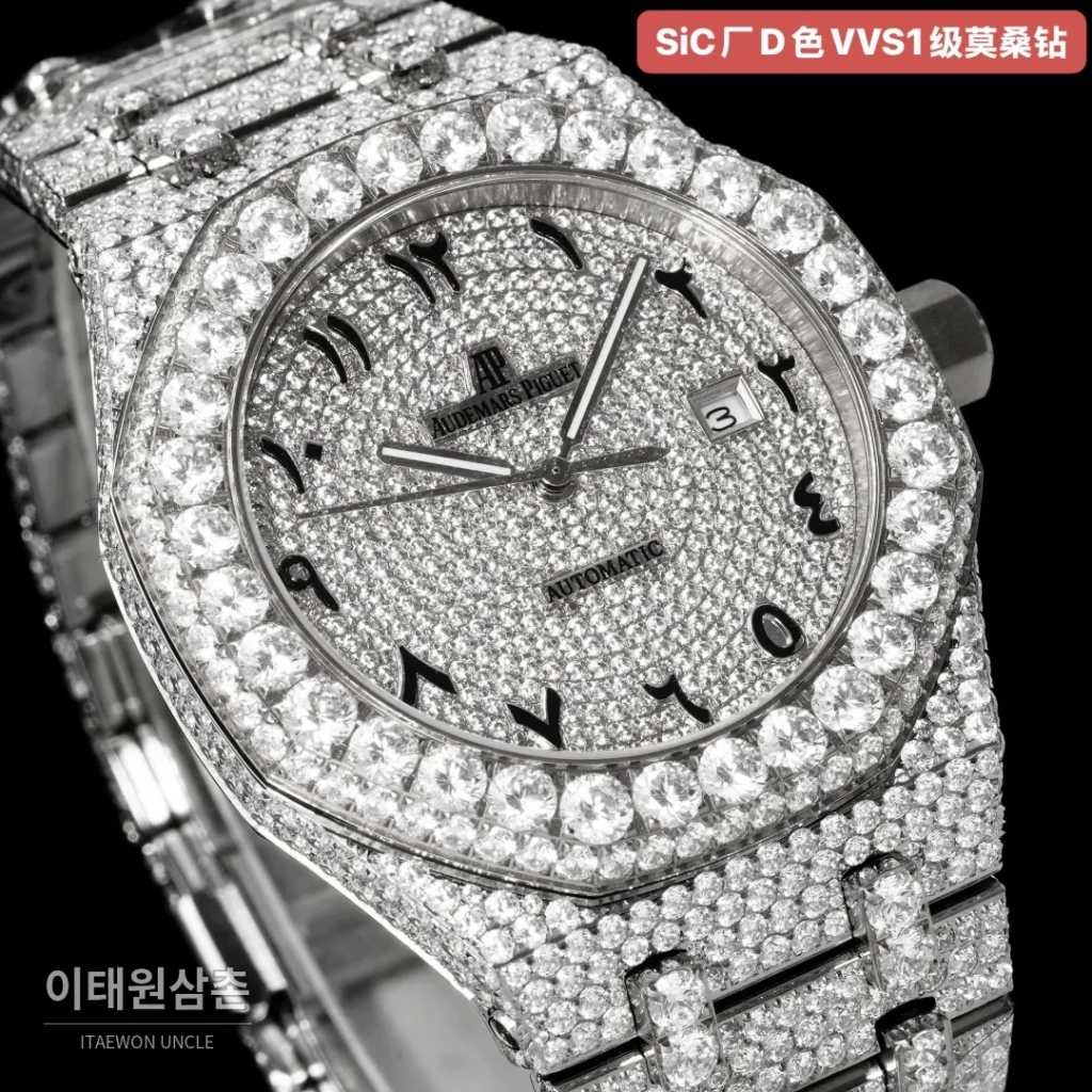 오데마피게 로열오크 오토매틱 화이트 다이얼 스틸 브레이슬릿 (2)