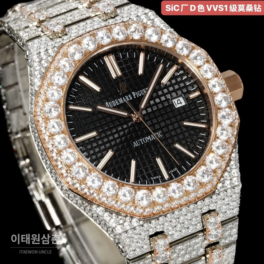 오데마피게 로열오크 오토매틱 블랙 다이얼 투톤 브레이슬릿 로즈골드 베젤