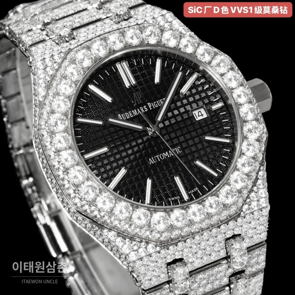 오데마피게 로열오크 오토매틱 블랙 다이얼 스틸 브레이슬릿