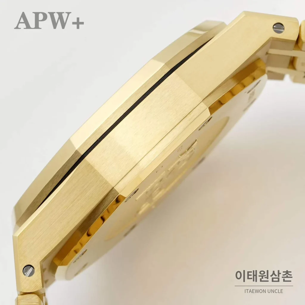 오데마피게 로열오크 크로노그래프 스틸 오토매틱 41mm 26331OR 그린 다이얼 골드 브레이슬릿