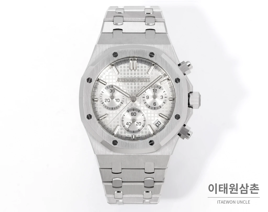오데마피게 로열오크 크로노그래프 스틸 실버 베젤 실버 다이얼 오토매틱 41mm