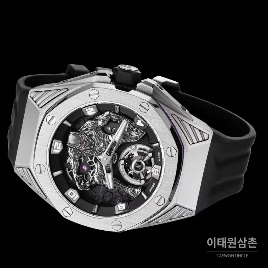 오데마피게 로열오크 컨셉 블랙팬서 스켈레톤 플로팅 투르비옹 수동 42mm 26620 스켈레톤 다이얼 블랙 러버 스트랩 실버 베젤