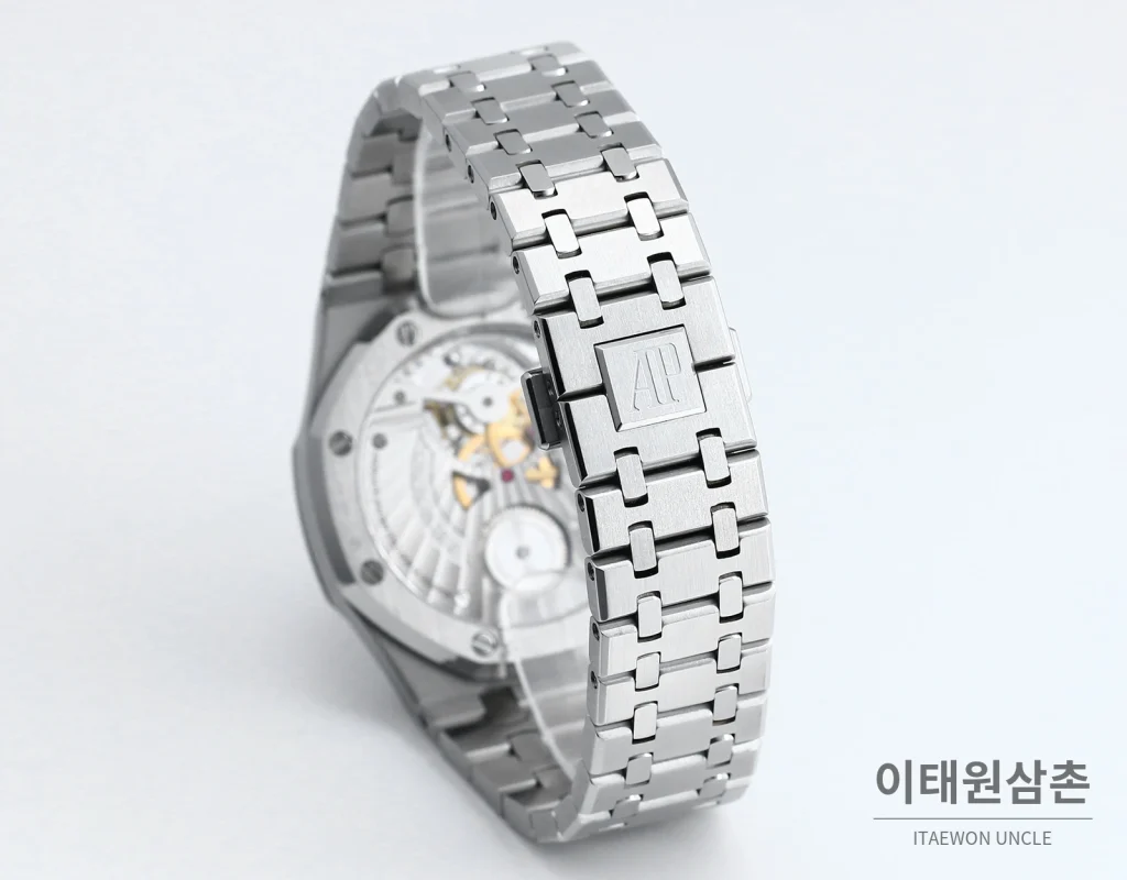 오데마피게 로열오크 에볼루티브 다이얼 투르비용 오토매틱 41mm 스틸 브레이슬릿 (2)