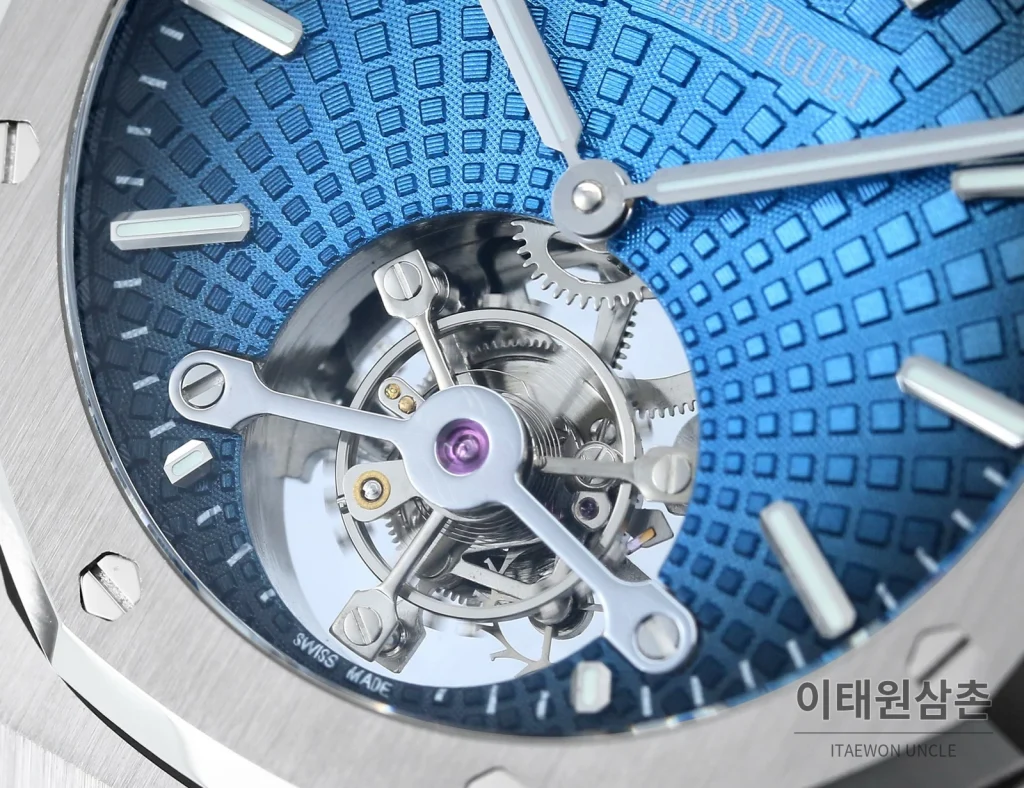 오데마피게 로열오크 에볼루티브 다이얼 투르비용 오토매틱 41mm 스틸 브레이슬릿 (2)