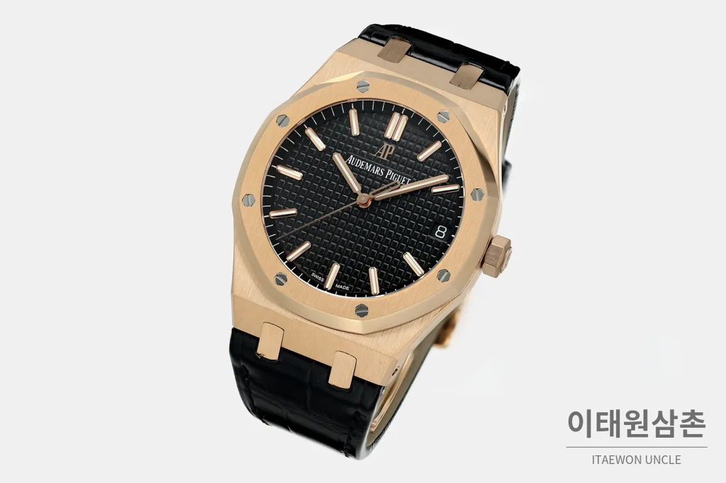 오데마피게 로열오크 골드베젤 블랙다이얼 러버밴드 기계식 41mm