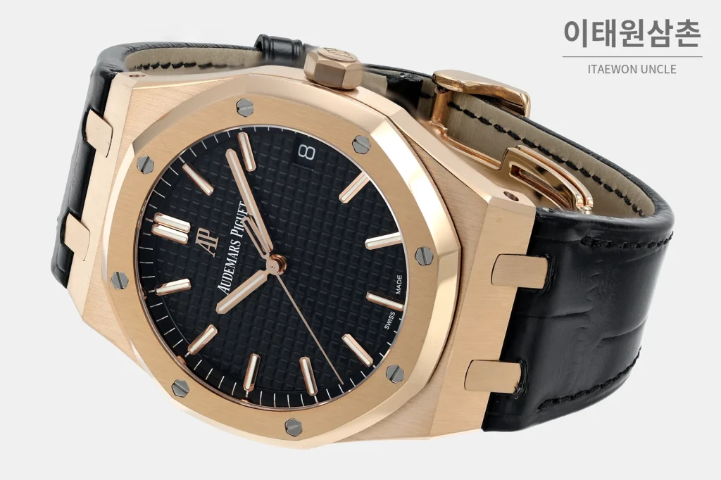 오데마피게 로열오크 골드베젤 블랙다이얼 러버밴드 기계식 41mm