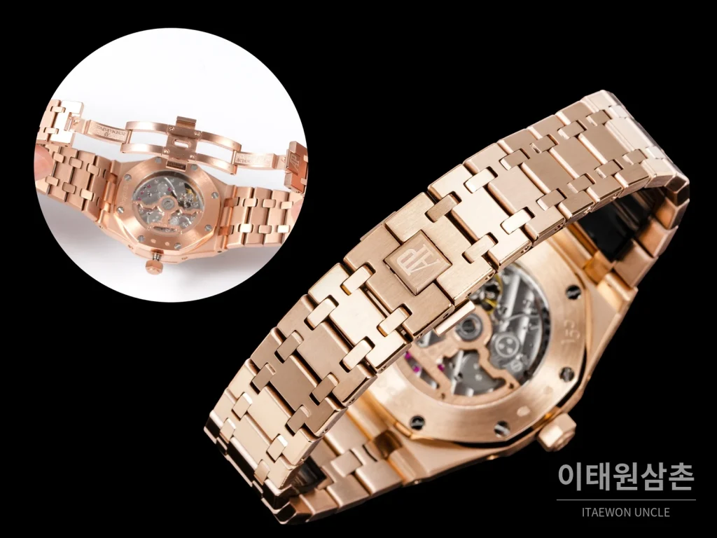 오데마피게 로열오크 골드베젤 화이트다이얼 퍼페추얼 캘린더 38mm