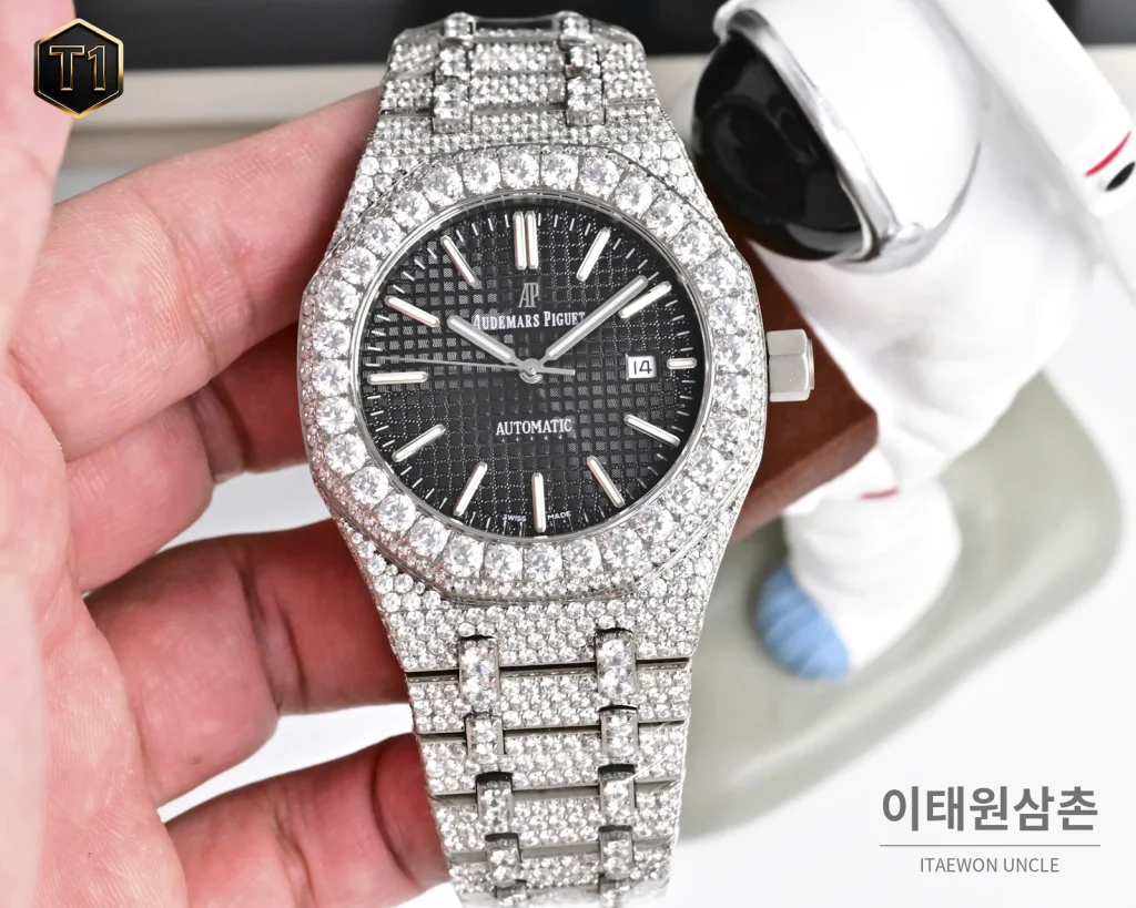 오데마피게 로열오크 모아사나이트 파베세팅 오토매틱 41mm 실버 스틸 브레이슬릿 (2)
