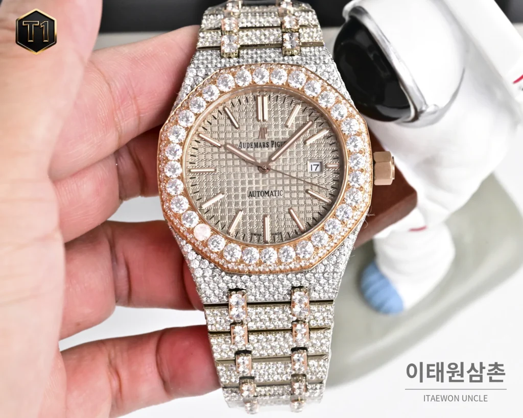 오데마피게 로열오크 모아사나이트 파베세팅 오토매틱 41mm 실버 투톤 브레이슬릿 로즈골드 베젤