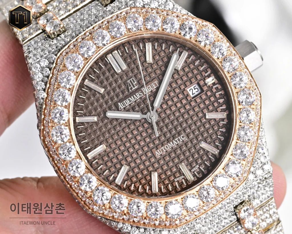 오데마피게 로열오크 모아사나이트 파베세팅 오토매틱 41mm 실버 투톤 브레이슬릿 로즈골드 베젤