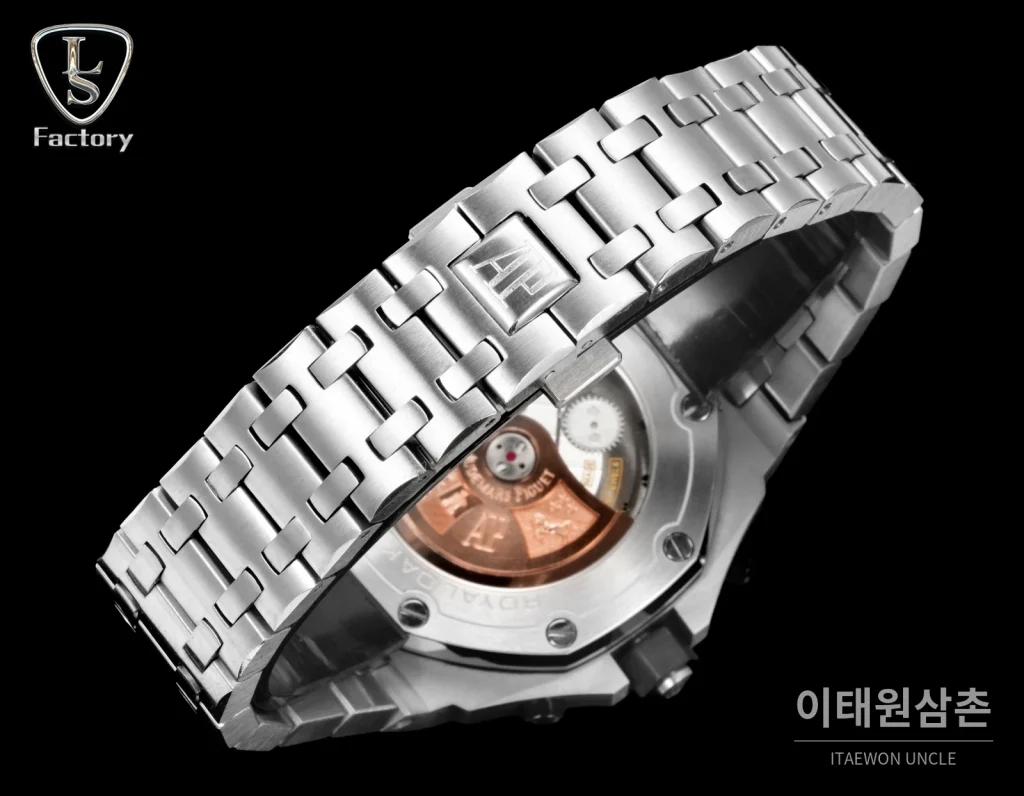 오데마피게 로열오크 오프쇼어 26470 메가타피스리 오토매틱 42mm