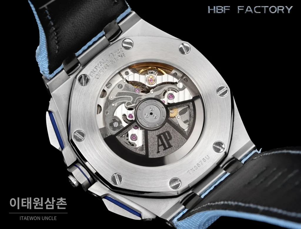 오데마피게 로열오크 오프쇼어 세라믹베젤 크로노그래프 오토매틱 44mm 네이비 다이얼 (2)