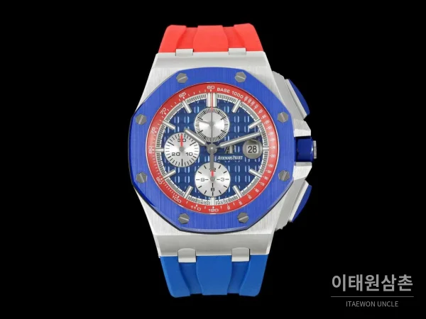 오데마피게 로열오크 오프쇼어 세라믹 블랙다이얼 크로노그래프 오토매틱 44mm 러버 스트랩 블루 베젤