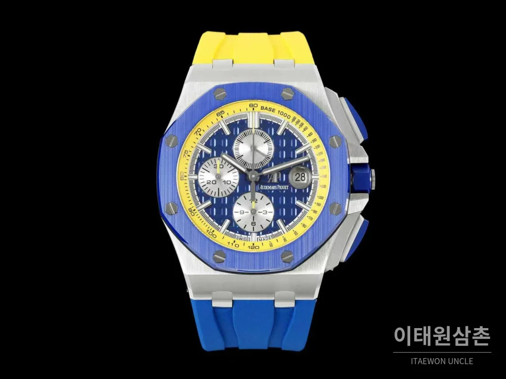 오데마피게 로열오크 오프쇼어 세라믹 블랙다이얼 크로노그래프 오토매틱 44mm 러버 스트랩 블루 베젤 (2)