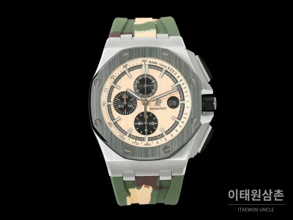 오데마피게 로열오크 오프쇼어 세라믹 블랙다이얼 크로노그래프 오토매틱 44mm 멀티컬러 러버 스트랩 그레이 베젤