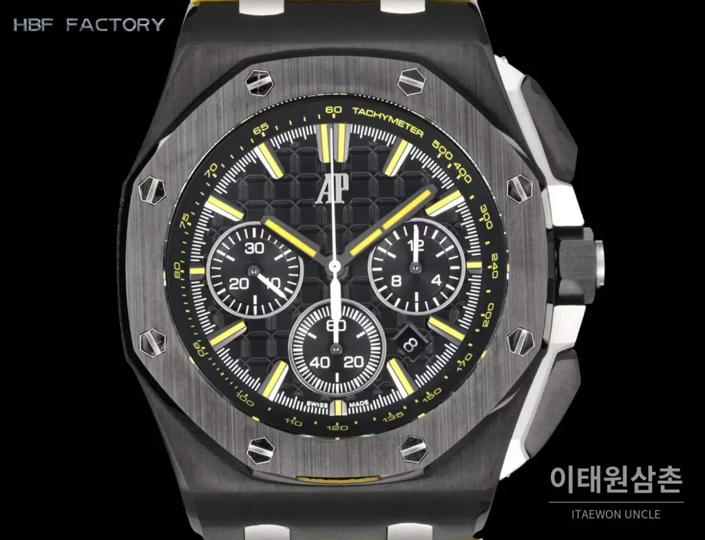 오데마피게 로열오크 오프쇼어 크로노그래프 오토매틱 44mm 블랙 옐로우 러버 스트랩