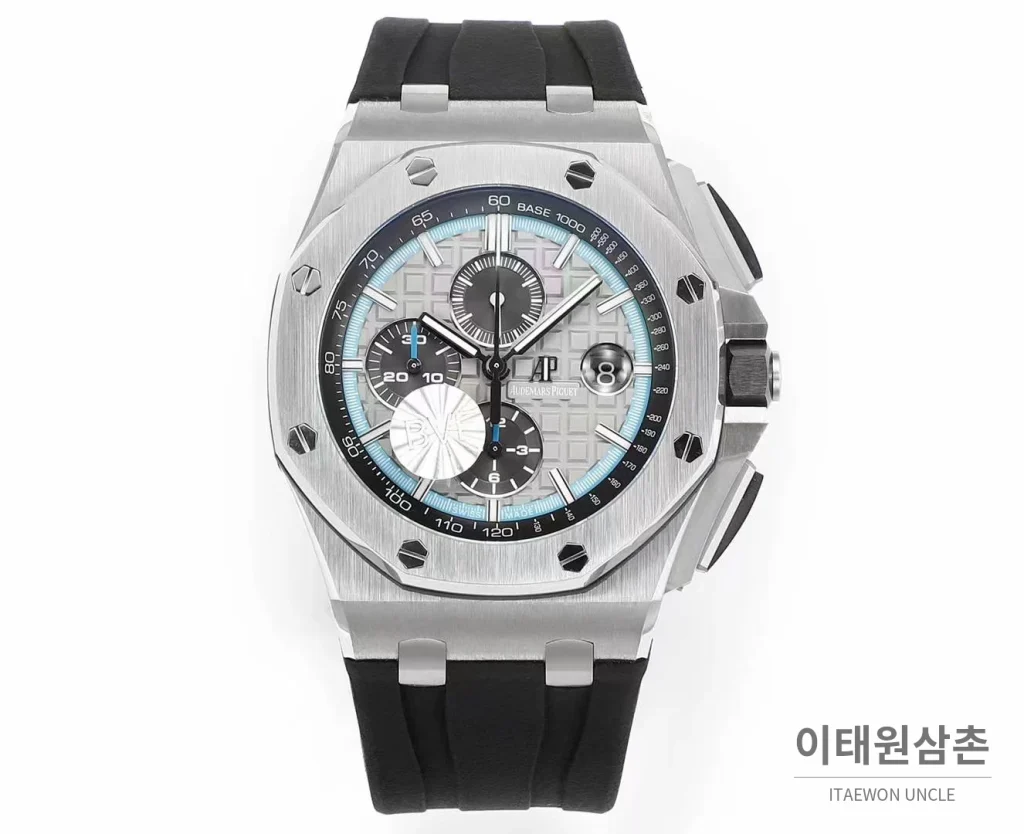 오데마피게 로열오크 오프쇼어 크로노그래프 플래티넘 톤 세라믹 베젤 오토매틱 44mm 실버 / 블랙 블랙 러버 스트랩 (3)