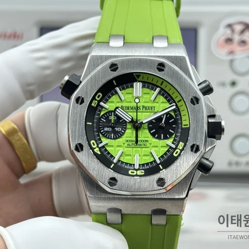 오데마피게 로열오크 오프쇼어 듀얼카운터 크로노그래프 오토매틱 42mm 26703 그린 다이얼