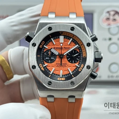 오데마피게 로열오크 오프쇼어 듀얼카운터 크로노그래프 오토매틱 42mm 26703 오렌지 다이얼