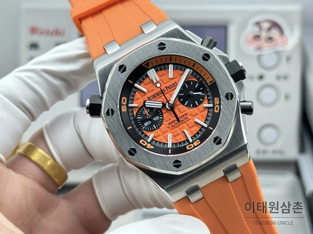 오데마피게 로열오크 오프쇼어 듀얼카운터 크로노그래프 오토매틱 42mm 26703 오렌지 다이얼
