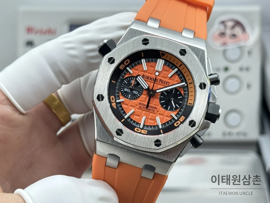 오데마피게 로열오크 오프쇼어 듀얼카운터 크로노그래프 오토매틱 42mm 26703 오렌지 다이얼