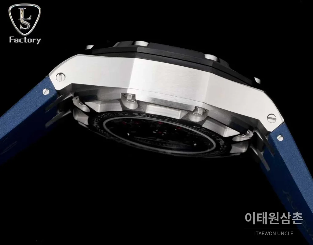 오데마피게 로열오크 오프쇼어 슈마허 에디션 스틸 크로노그래프 러버밴드 오토매틱 44mm 블랙 블랙 베젤