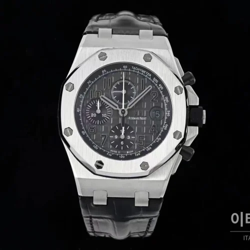 오데마피게 로열오크오프쇼어 스틸 블루다이얼 크로노그래프 오토매틱 42mm 블랙 가죽 스트랩