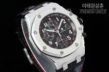 오데마피게 로열오크오프쇼어 스틸 블루다이얼 크로노그래프 오토매틱 42mm 블랙 러버 스트랩
