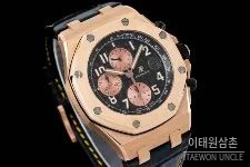 오데마피게 로열오크오프쇼어 스틸 블루다이얼 크로노그래프 오토매틱 42mm 블랙 가죽 스트랩 로즈골드 베젤