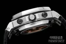 오데마피게 로열오크오프쇼어 스틸 블루다이얼 크로노그래프 오토매틱 42mm 블랙 가죽 스트랩