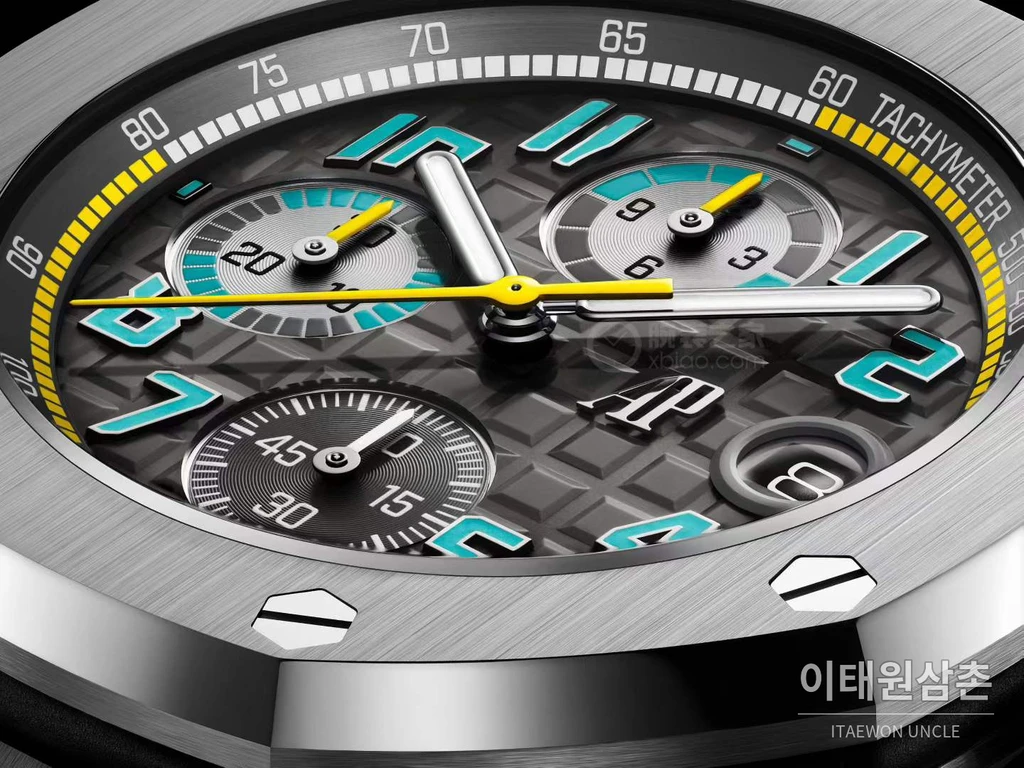 오데마피게 로열오크 오프쇼어 스틸 크로노그래프 42mm