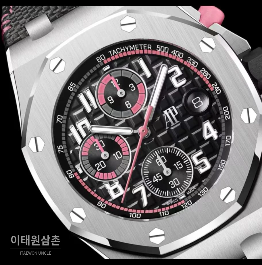 오데마피게 로열오크 오프쇼어 스틸 레드다이얼 크로노그래프 42mm