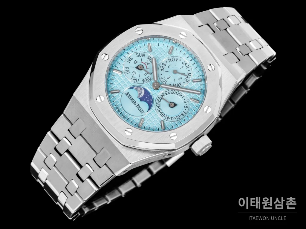 오데마피게 로열오크 퍼페추얼 캘린더 오토매틱 38mm