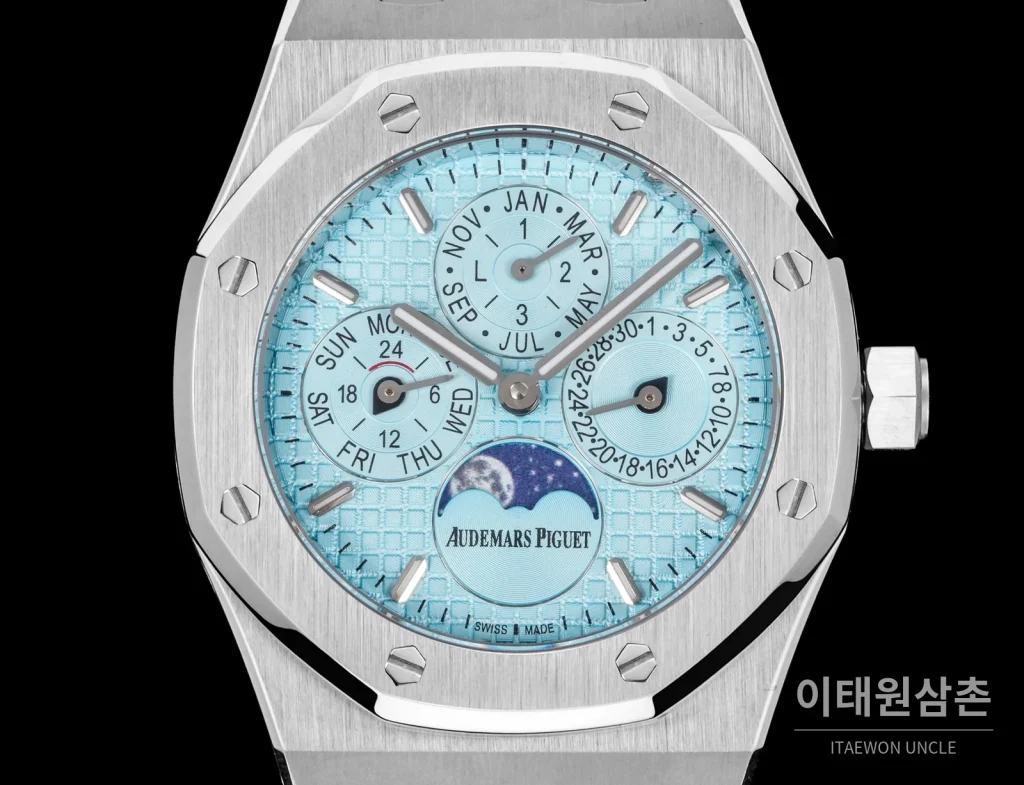 오데마피게 로열오크 퍼페추얼 캘린더 오토매틱 38mm