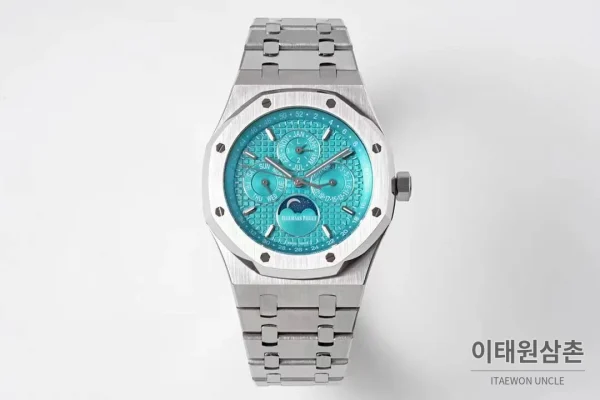 오데마피게 로열오크 퍼페추얼 캘린더 문페이즈 오토매틱 41mm 블루 / 블랙 스틸 브레이슬릿 (2)