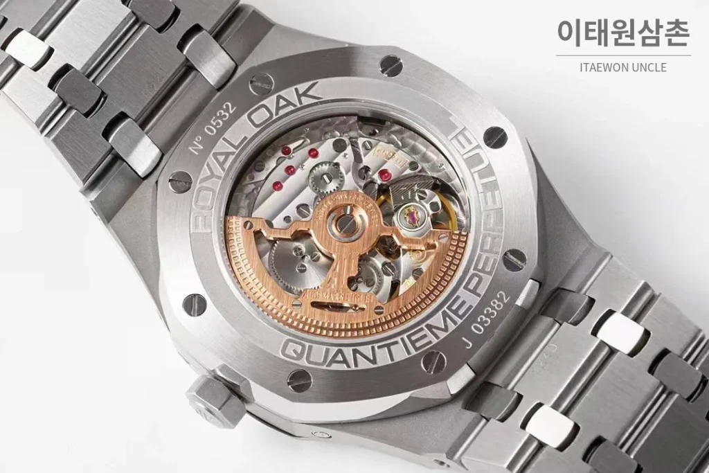 오데마피게 로열오크 퍼페추얼 캘린더 문페이즈 오토매틱 41mm 블루 / 블랙 스틸 브레이슬릿 (2)