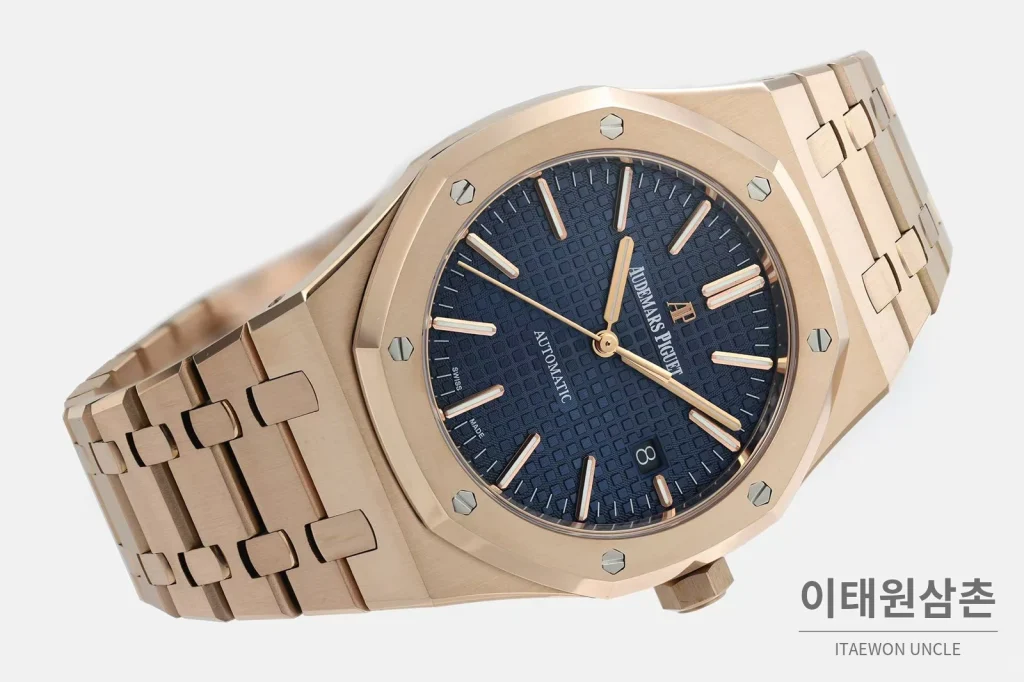 오데마피게 로열오크 로즈골드베젤 네이비다이얼 기계식 37mm
