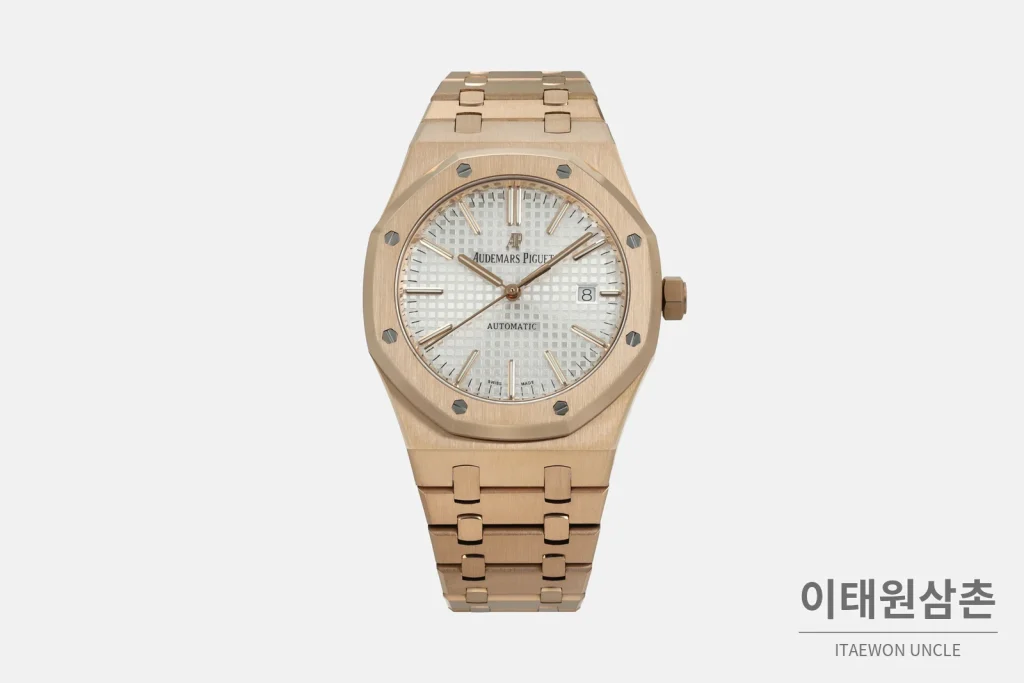오데마피게 로열오크 로즈골드베젤 화이트다이얼 기계식 37mm