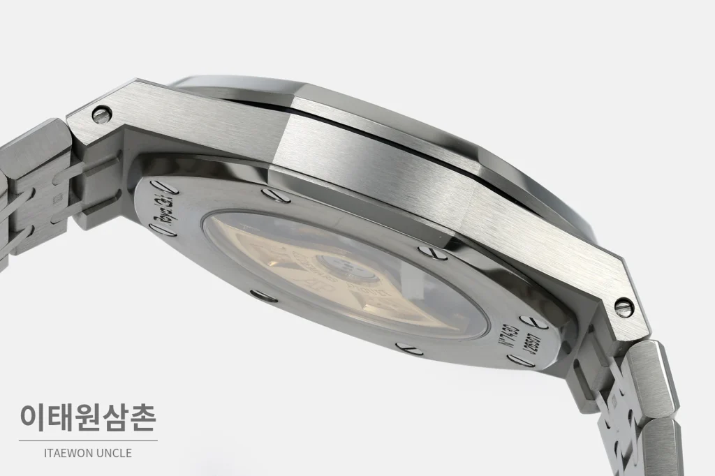 오데마피게 로열오크 실버베젤 그레이다이얼 기계식 37mm