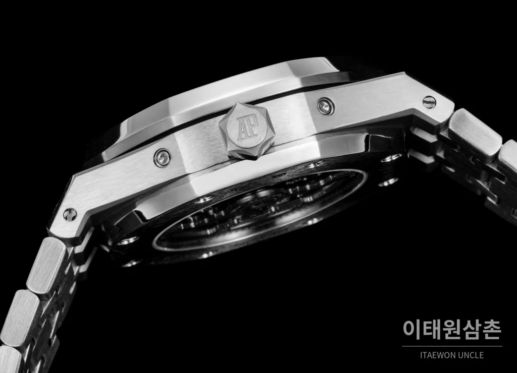 오데마피게 로열오크 실버베젤 스카이다이얼 퍼페추얼 캘린더 38mm