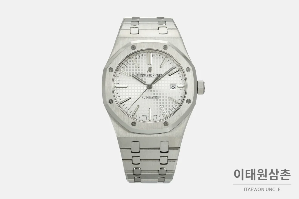 오데마피게 로열오크 실버베젤 화이트다이얼 기계식 37mm