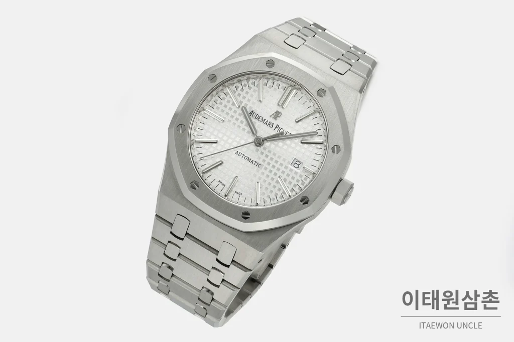오데마피게 로열오크 실버베젤 화이트다이얼 기계식 37mm