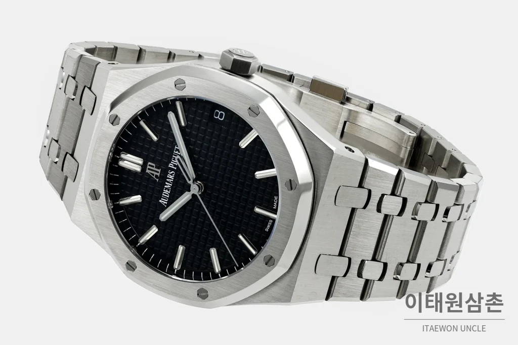 오데마피게 로열오크 스틸 블랙다이얼 일체형 기계식 41mm