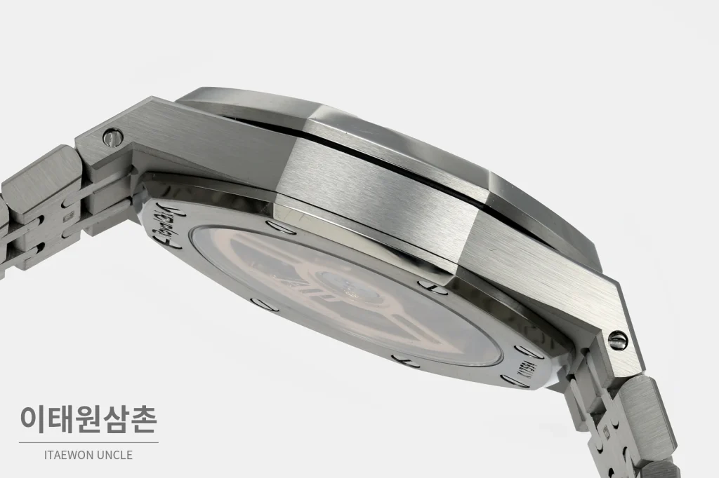오데마피게 로열오크 스틸 블루다이얼 브레이슬릿 기계식 37mm