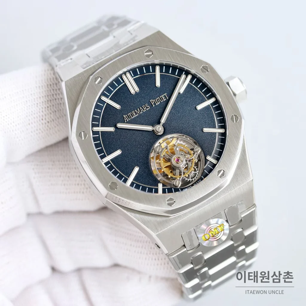 오데마피게 로열오크 스틸 블루다이얼 플라잉투르비용 오토매틱 41mm 26530ST.OO.1220ST.01